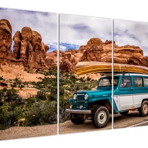 Usine Directe Schilderij - Terreinwagen in de bergen - Driedelig 120x80 cm