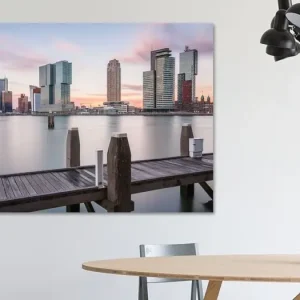 Zonsondergang in Rotterdam van Ilya Korzelius - NL154600M13S75x50 Nouvel Arrivage